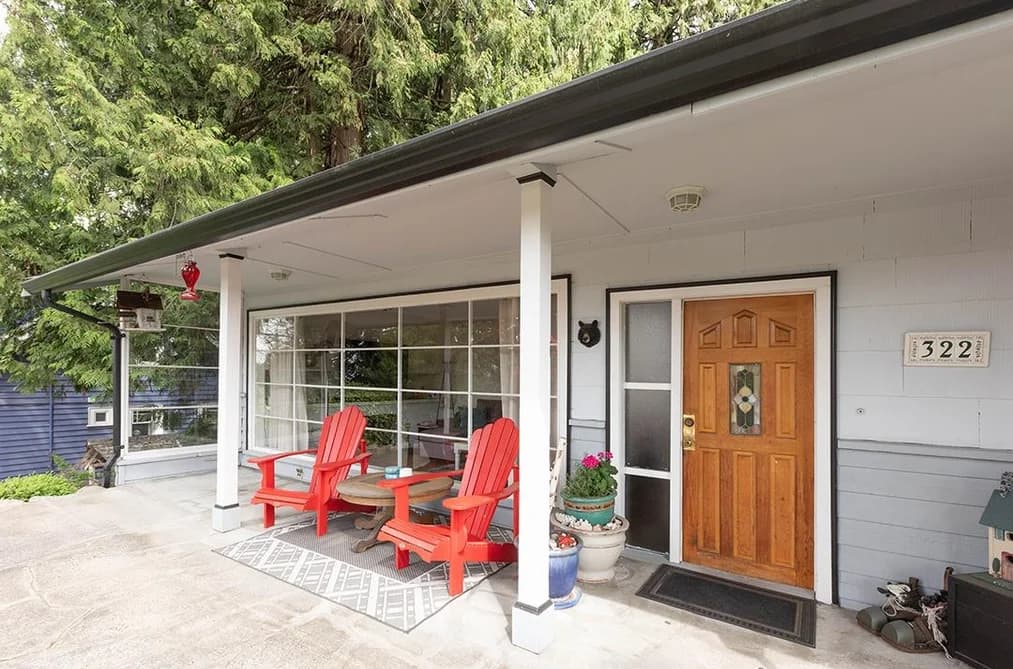 322 E 25TH STREET, North Vancouver, BC — Residential for Sale - Photo 2