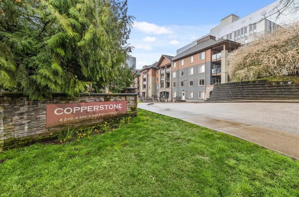 3220 240 SHERBROOKE STREET, New Westminster, BC — Residential for Sale - Main Photo