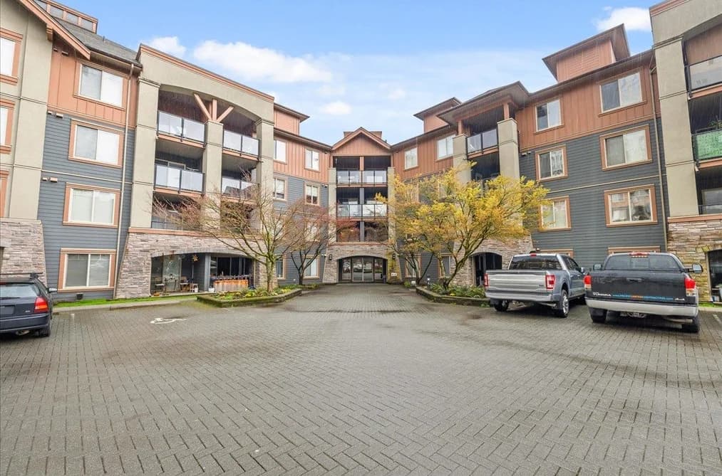 3220 240 SHERBROOKE STREET, New Westminster, BC — Residential for Sale - Photo 2