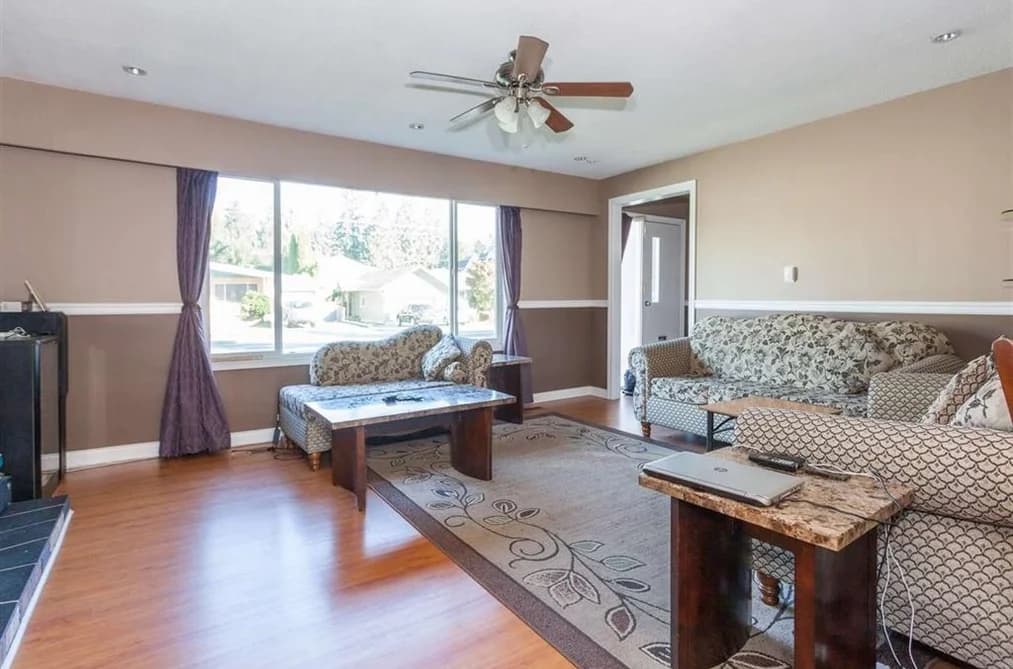 32202 HILLCREST AVENUE, Abbotsford, BC — Residential for Sale - Photo 2