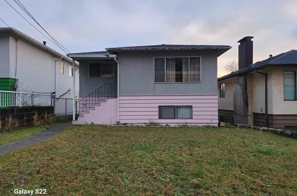3228 VANNESS AVENUE, Vancouver, BC — Residential for Sale - Main Photo