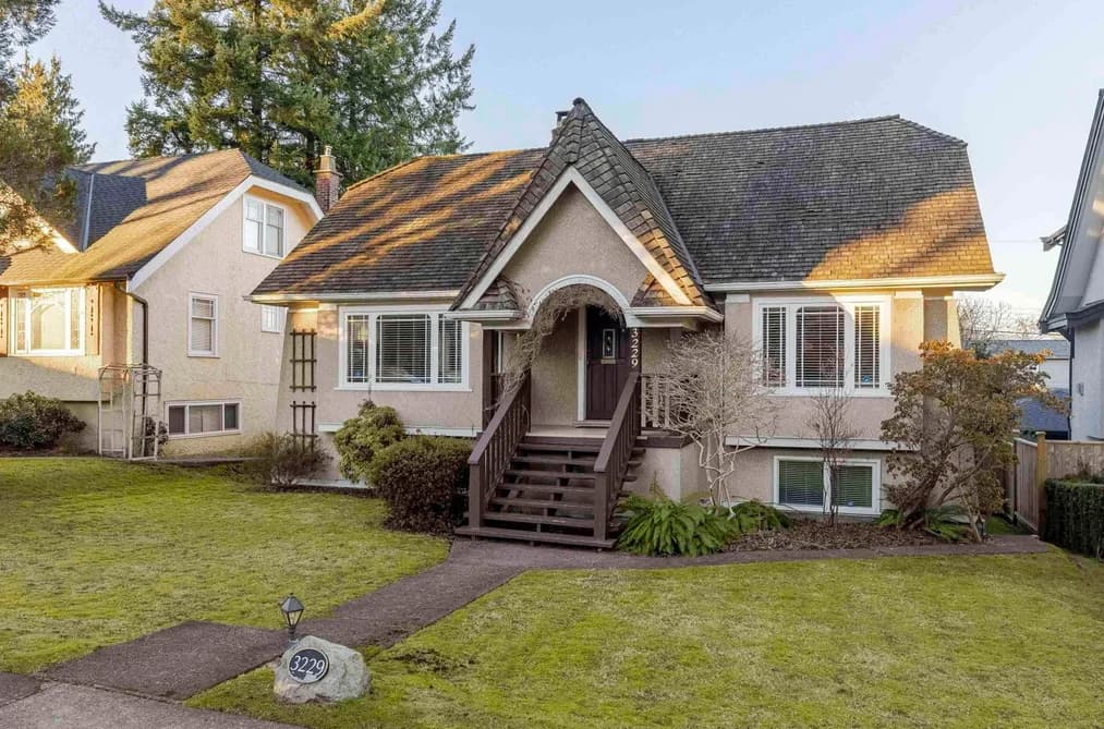 3229 W 24TH AVENUE, Vancouver, BC — Residential for Sale - Photo 2