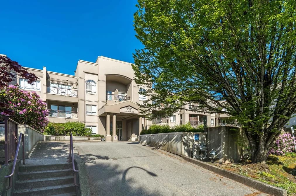 323 2109 ROWLAND STREET, Port Coquitlam, BC — Residential for Sale - Main Photo