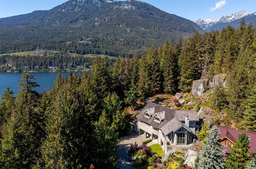 3232 PEAK DRIVE, Whistler, BC — Residential for Sale - Photo 2