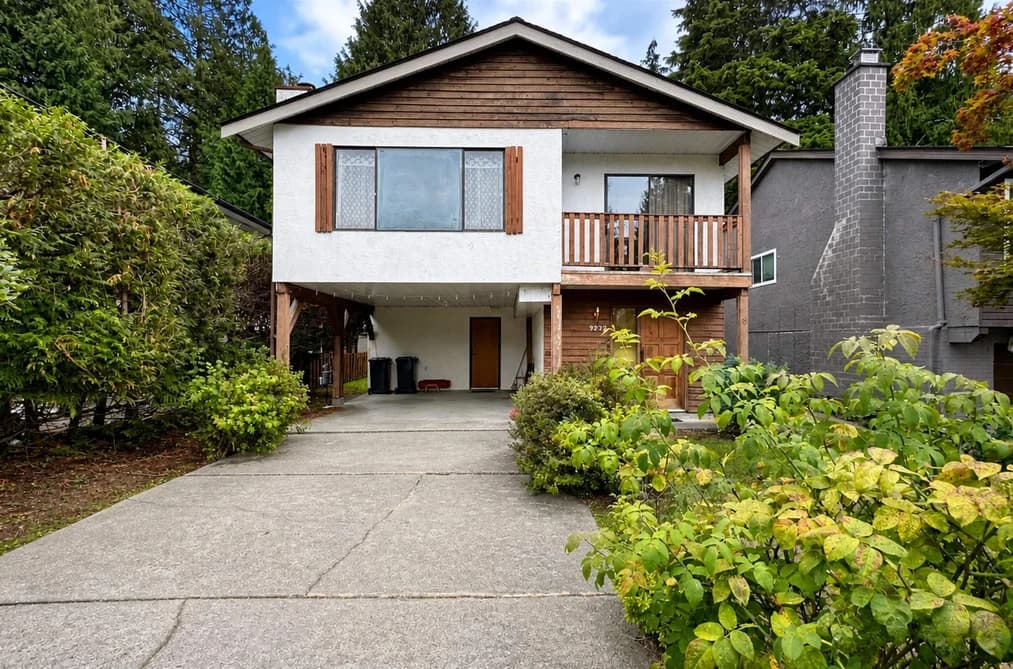 3232 SALT SPRING AVENUE, Coquitlam, BC — Residential for Sale - Main Photo