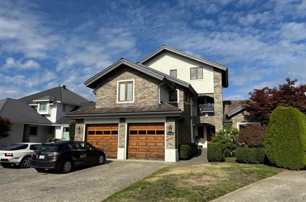 32351 NAKUSP DRIVE, Abbotsford, BC — Residential for Sale - Photo 2