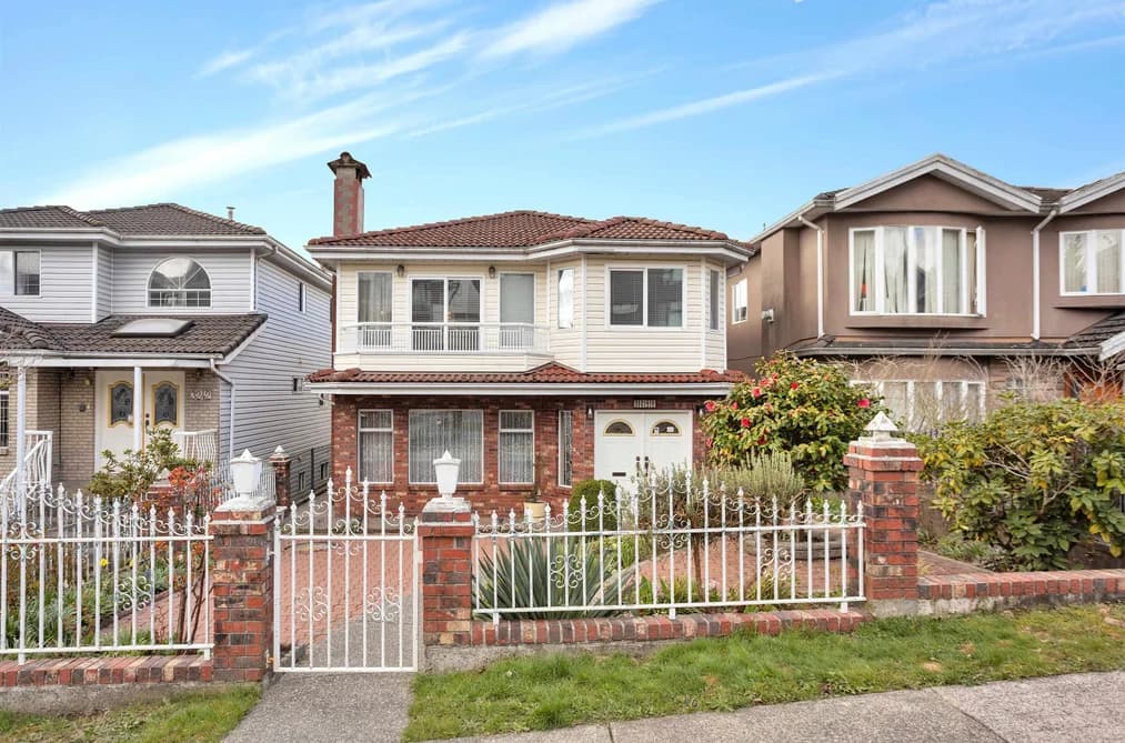 3240 CLIVE AVENUE, Vancouver, BC — Residential for Sale - Main Photo