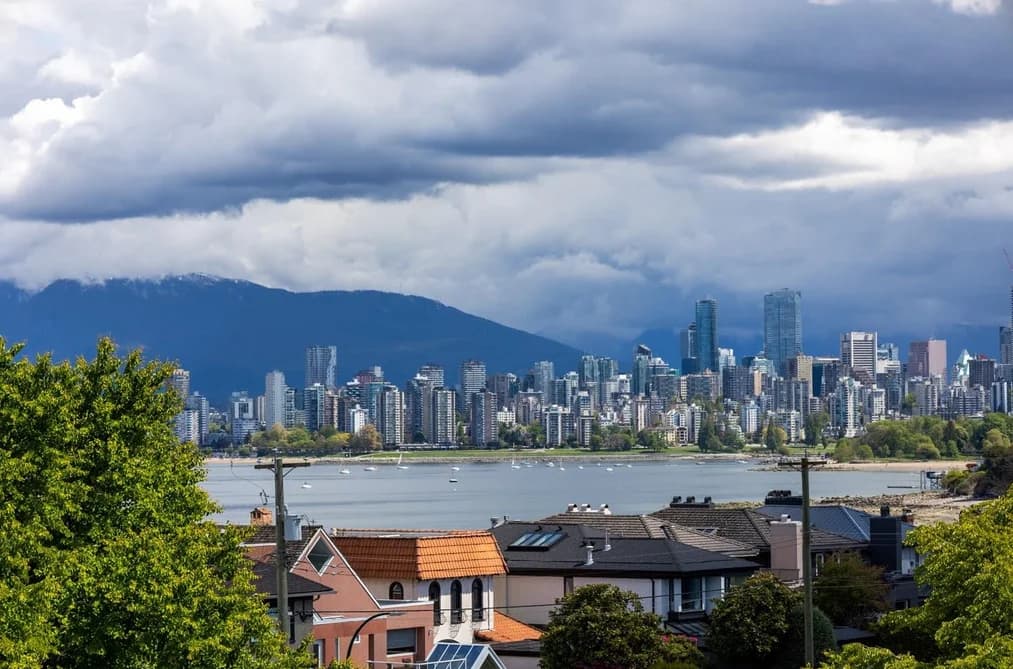 3240 W 1ST AVENUE, Vancouver, BC — Residential for Sale - Photo 2