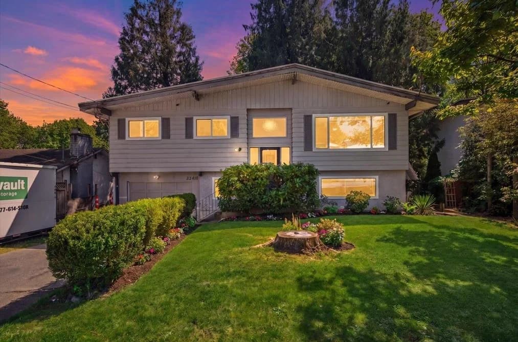 32410 DIAMOND AVENUE, Mission, BC — Residential for Sale - Main Photo