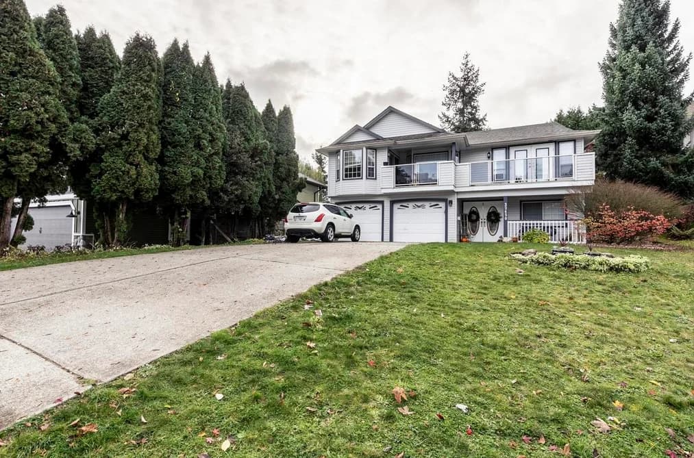 32430 HASHIZUME TERRACE, Mission, BC — Residential for Sale - Photo 2