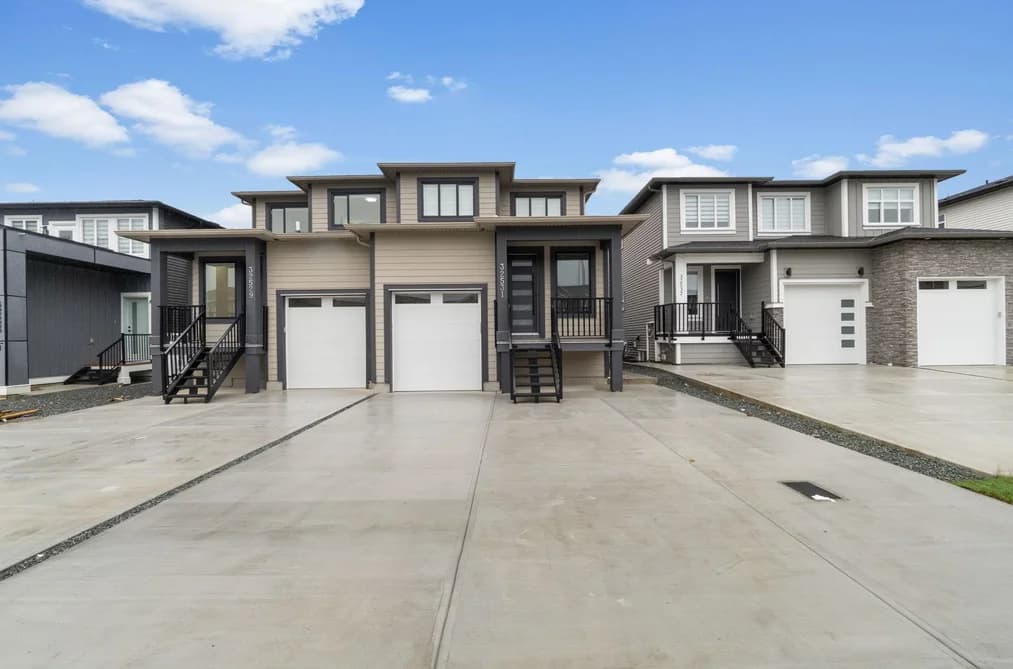 32531 HIGGINBOTTOM COURT, Mission, BC — Residential for Sale - Main Photo
