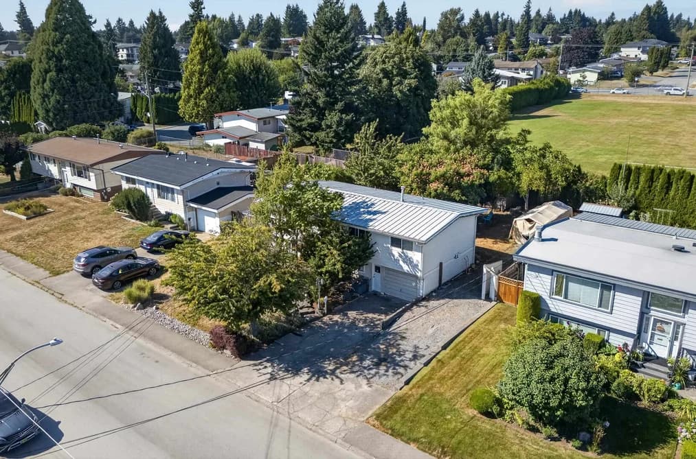 32539 PANDORA AVENUE, Abbotsford, BC — Residential for Sale - Main Photo