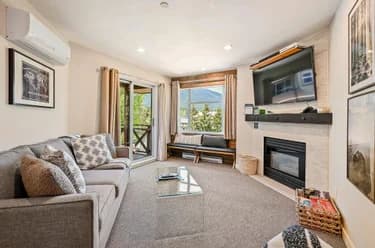 Condo for sale at 326 4360 Lorimer Road Whistler British Columbia - MLS: R3096519