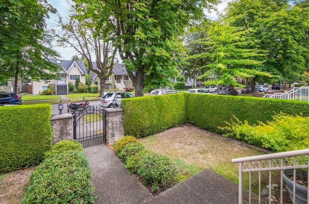 3262 W 12TH AVENUE, Vancouver, BC — Residential for Sale - Photo 2