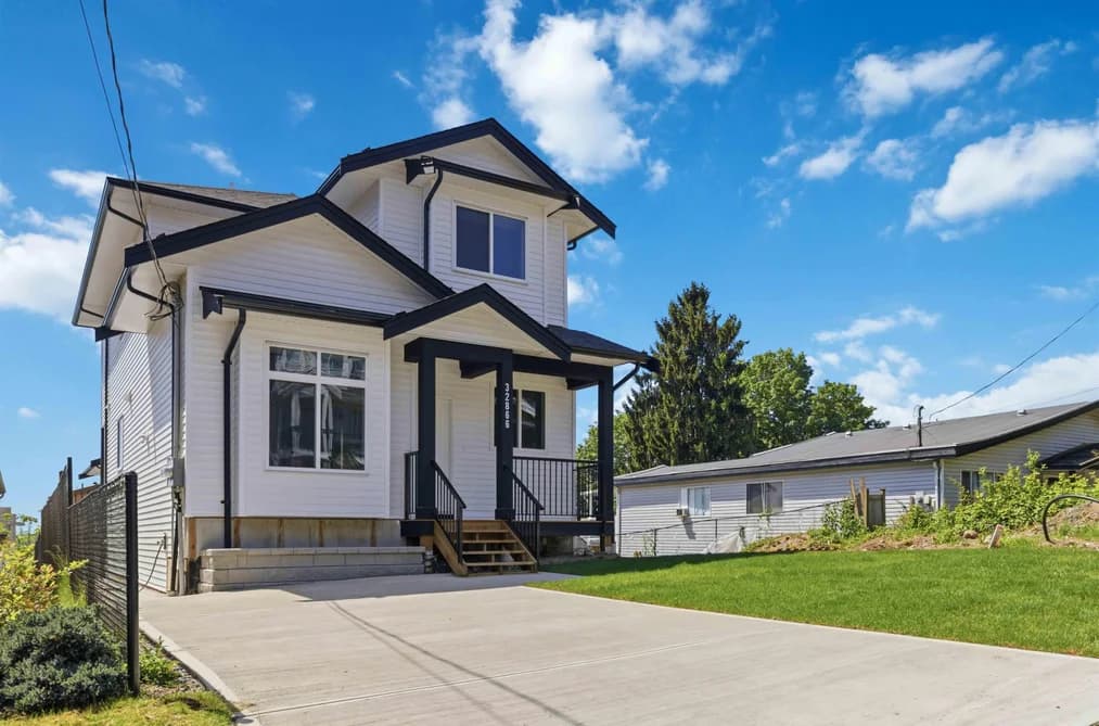 32866 3RD AVENUE, Mission, BC — Residential for Sale - Main Photo