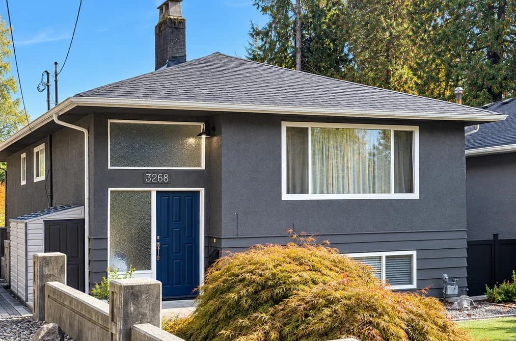 3268 ROYAL AVENUE, North Vancouver, BC — Residential for Sale - Main Photo