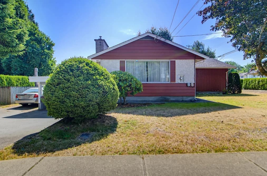 32712 BEVAN AVENUE, Abbotsford, BC — Residential for Sale - Photo 2