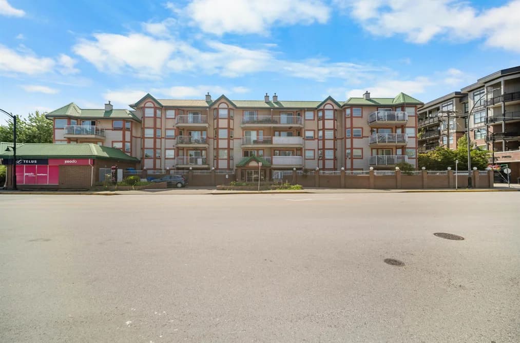 328 22661 LOUGHEED HIGHWAY, Maple Ridge, BC — Residential for Sale - Main Photo