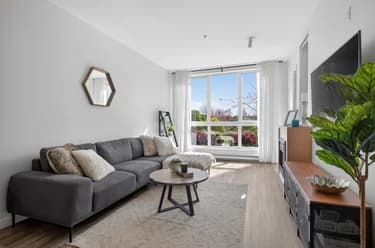 Condo for sale at 329 15918 26 Avenue Surrey British Columbia - MLS: R3116918