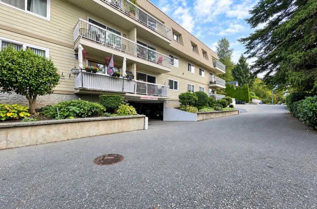329 7436 STAVE LAKE STREET, Mission, BC — Residential for Sale - Photo 2