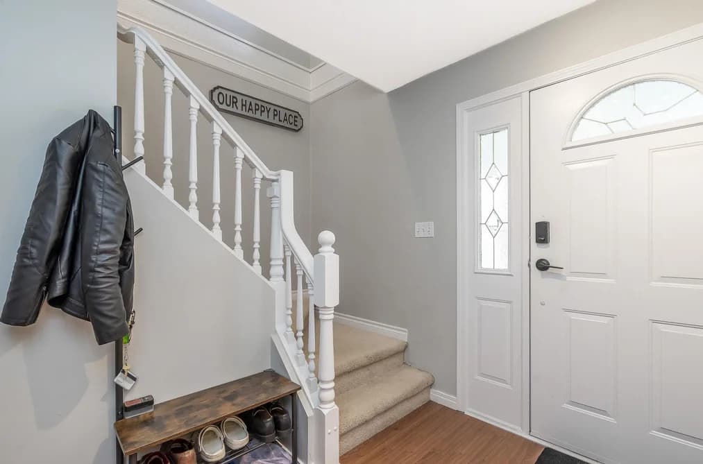 32958 HARWOOD PLACE, Abbotsford, BC — Residential for Sale - Photo 2