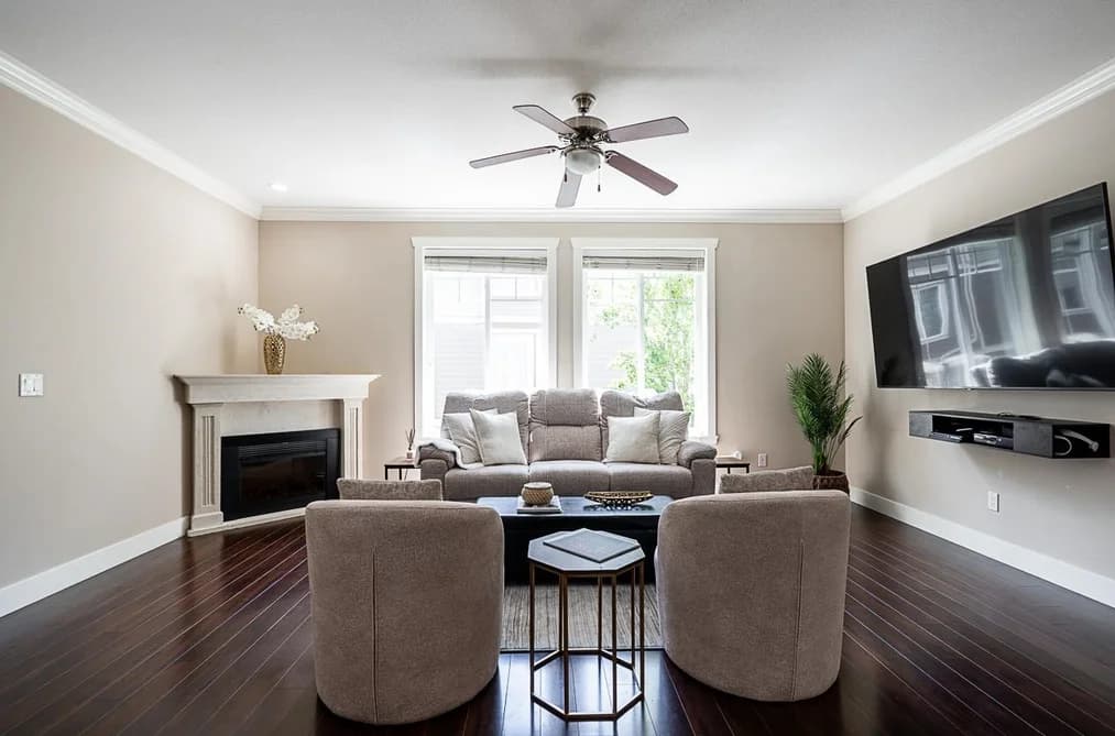 33 15399 GUILDFORD DRIVE, Surrey, BC — Residential for Sale - Photo 2