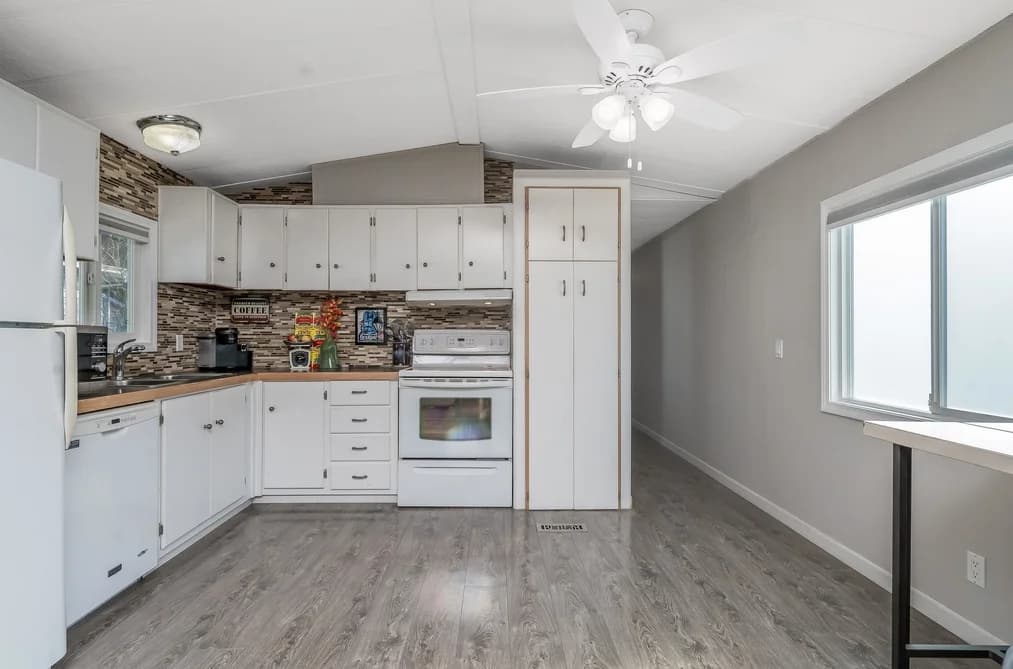 33 2315 198 STREET, Langley, BC — Residential for Sale - Photo 2