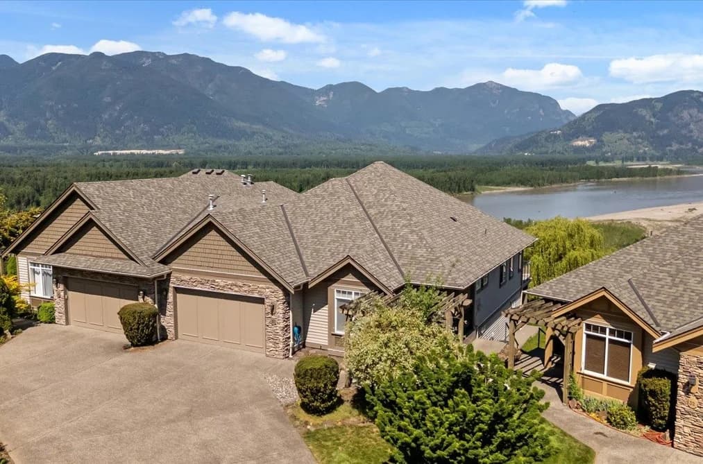 33 43777 CHILLIWACK MOUNTAIN ROAD, Chilliwack, BC — Residential for Sale - Main Photo