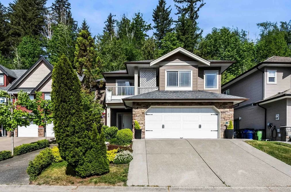 33 45957 SHERWOOD DRIVE, Chilliwack, BC — Residential for Sale - Main Photo