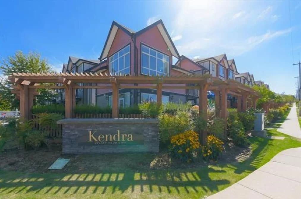 33 6378 142 STREET, Surrey, BC — Residential for Sale - Photo 2