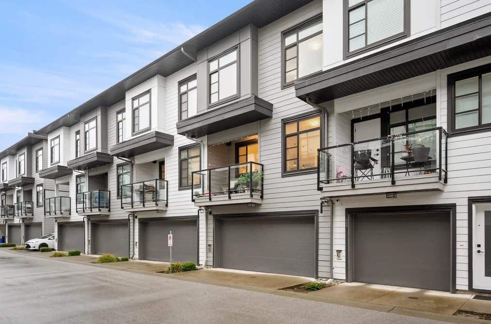 33 7127 193A STREET, Surrey, BC — Residential for Sale - Photo 2