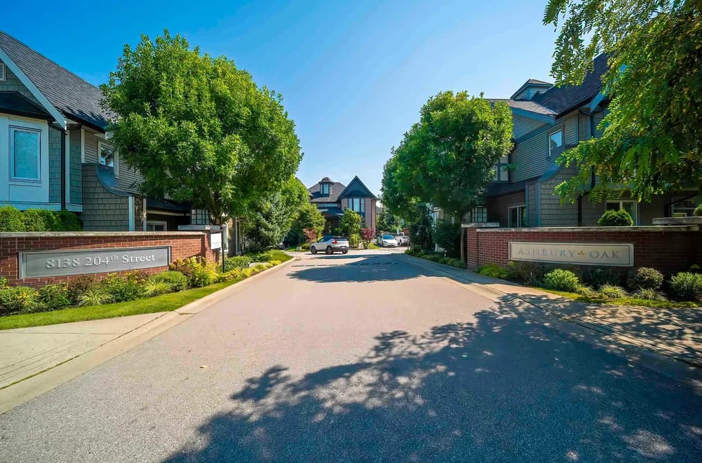 33 8138 204 STREET, Langley, BC — Residential for Sale - Photo 2