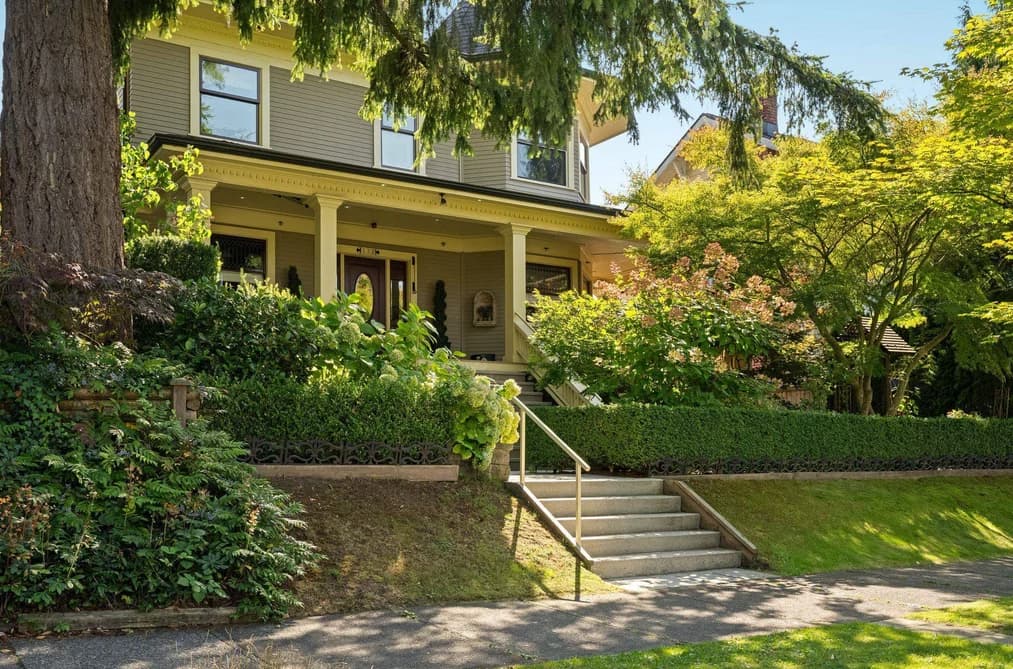 330 W 14TH AVENUE, Vancouver, BC — Residential for Sale - Photo 2