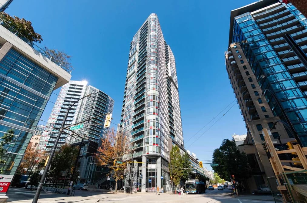 3301 233 ROBSON STREET, Vancouver, BC — Residential for Sale - Main Photo
