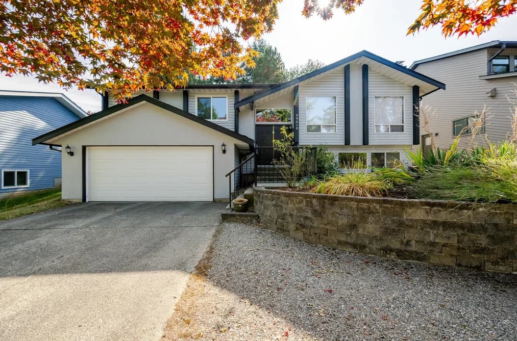 33010 CAITHNESS PLACE, Abbotsford, BC — Residential for Sale - Photo 2
