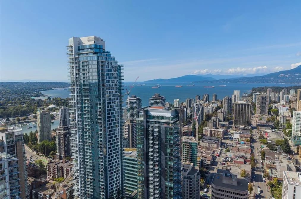 3302 - 1277 Hornby Street, Vancouver, BC - MLS: R3180098 - Photo 1 3302 - 1277 Hornby Street, Vancouver, BC - MLS: R3180098 - Photo 1