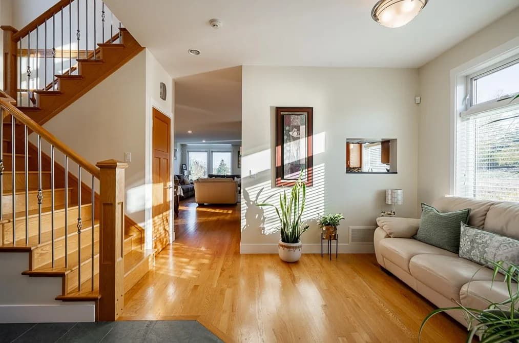 3302 168 STREET, Surrey, BC — Residential for Sale - Photo 2