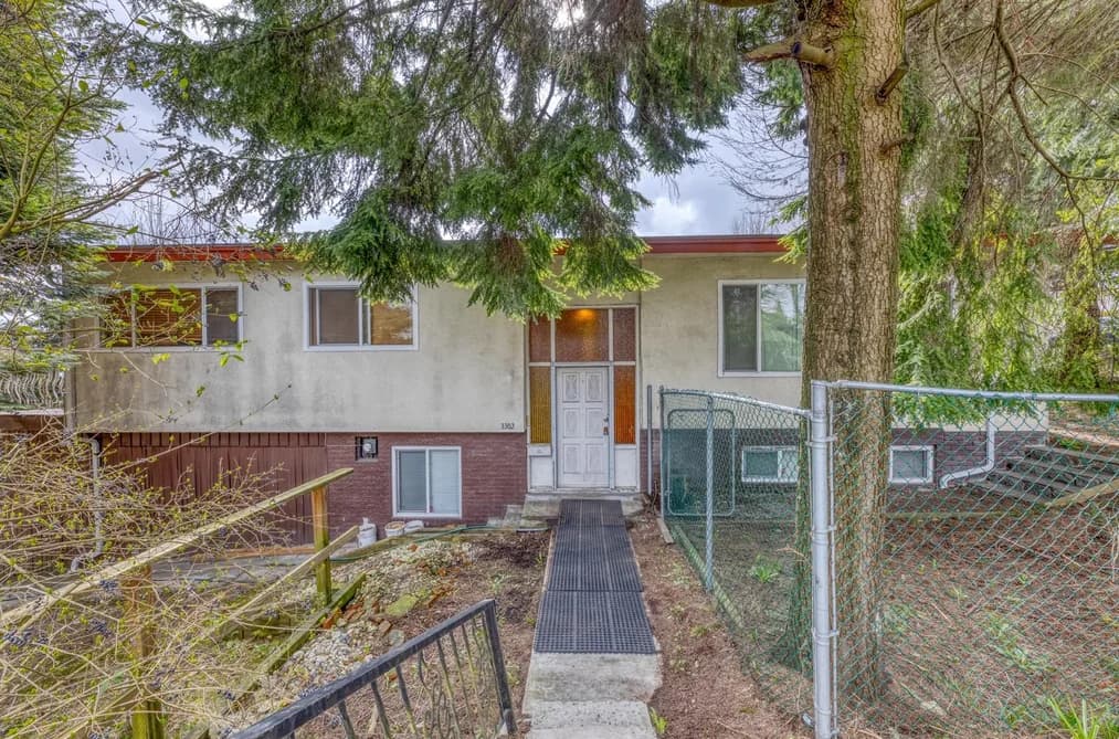 3302 E 5TH AVENUE, Vancouver, BC — Residential for Sale - Main Photo