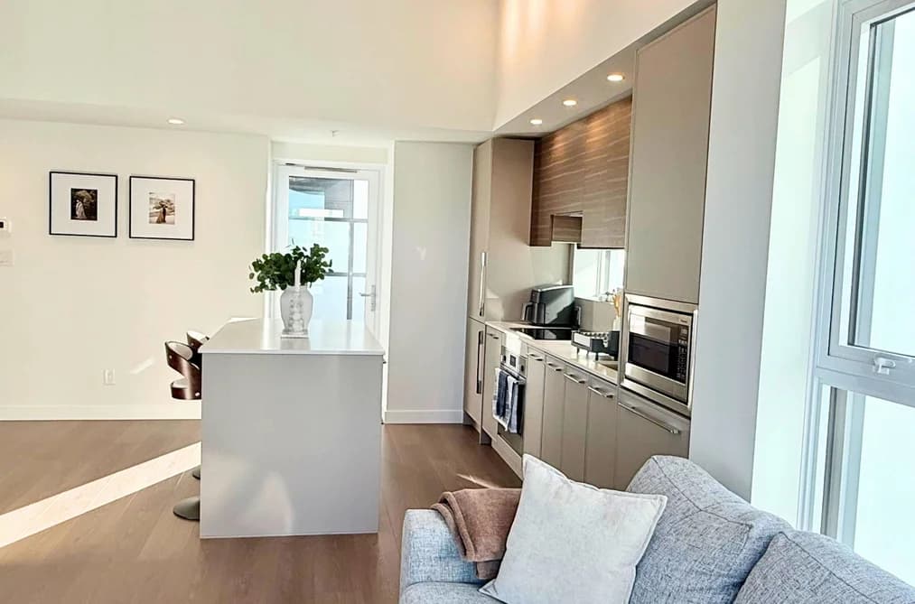 3304 13745 GEORGE JUNCTION STREET, Surrey, BC — Residential for Sale - Photo 2
