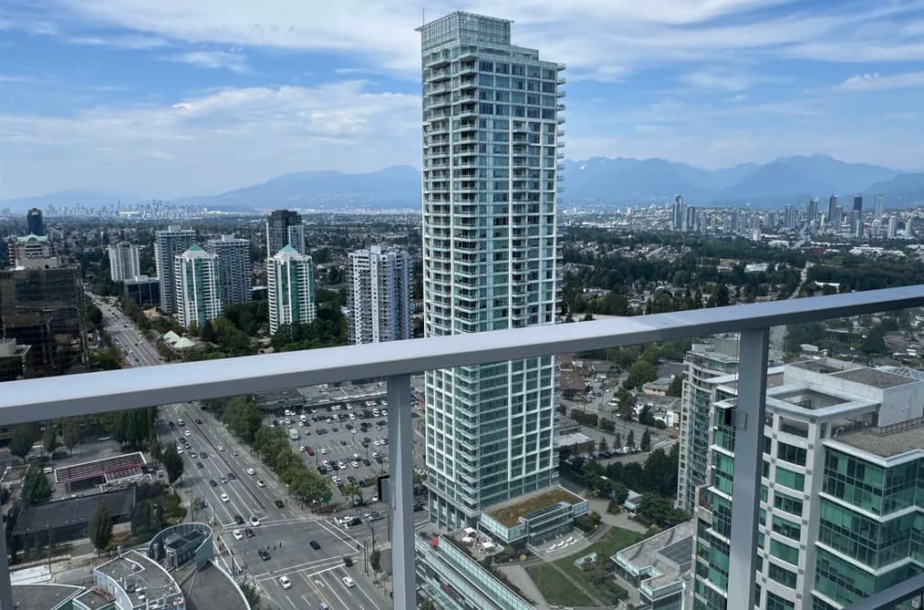 3304 6000 MCKAY AVENUE, Burnaby, BC — Residential for Sale - Main Photo