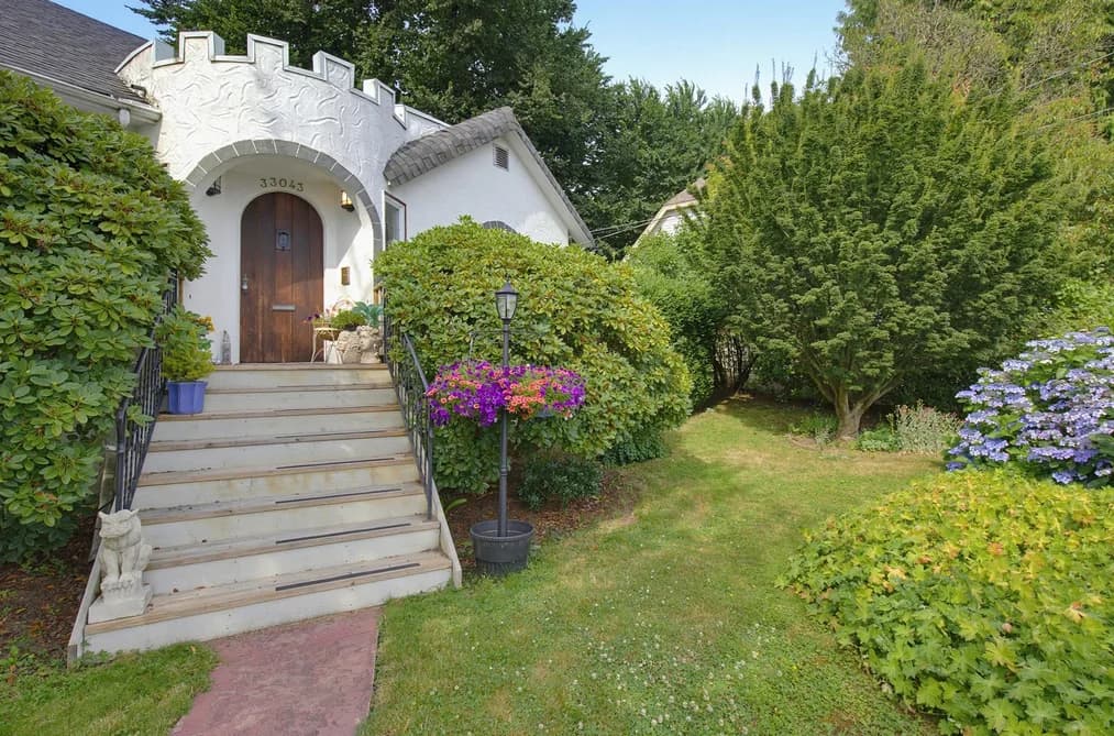 33043 4TH AVENUE, Mission, BC — Residential for Sale - Photo 2