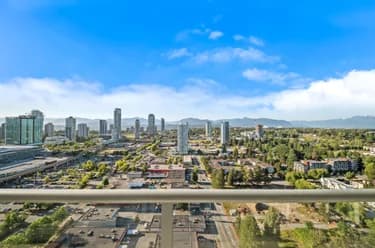 Condo for sale at 3305 13688 100 Avenue Surrey British Columbia - MLS: R3141078