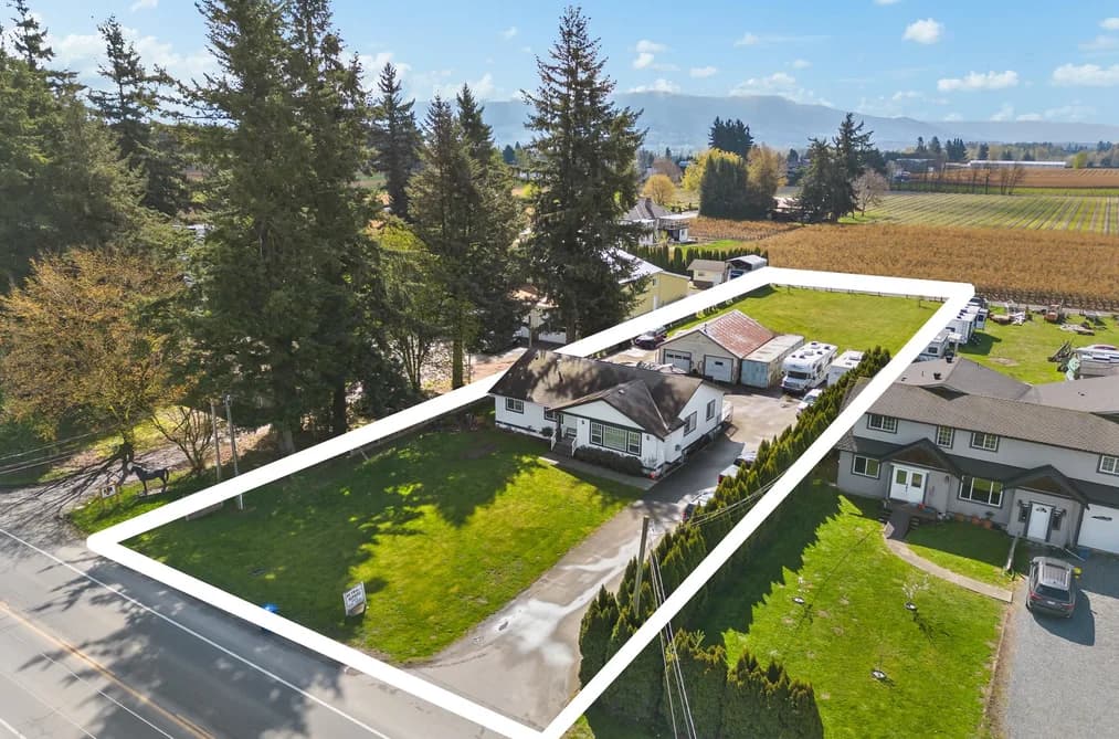 33120 HUNTINGDON ROAD, Abbotsford, BC — Residential for Sale - Main Photo