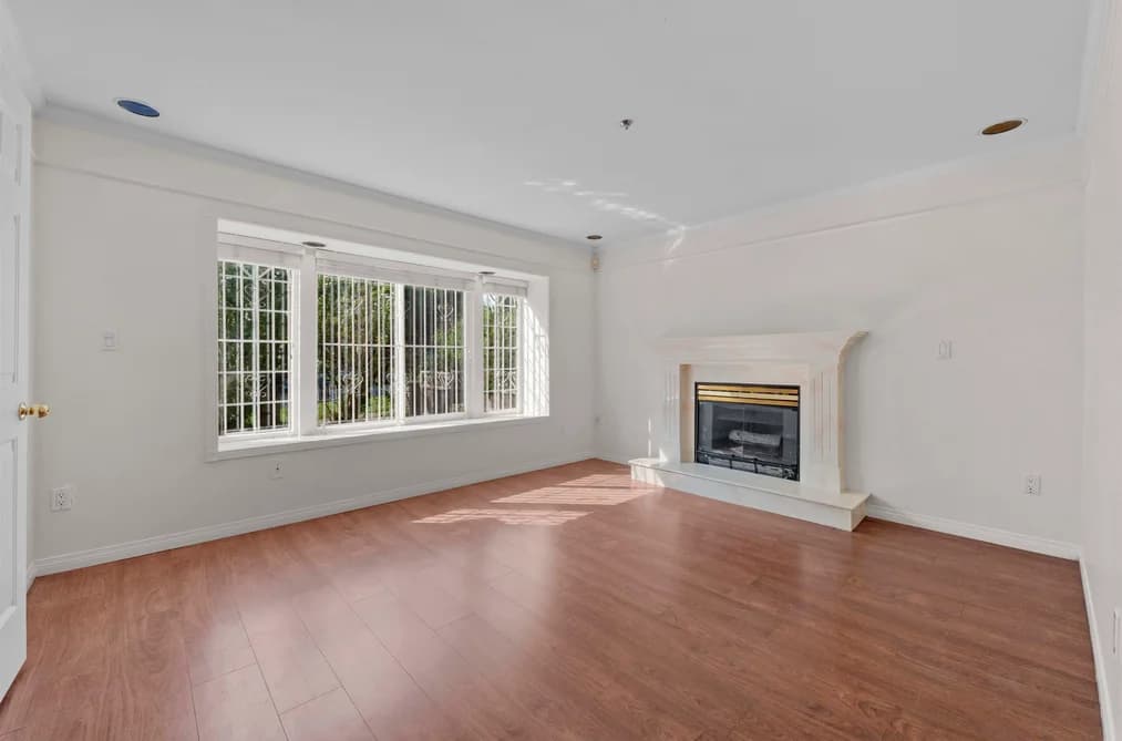 3315 CHARLES STREET, Vancouver, BC — Residential for Sale - Photo 2