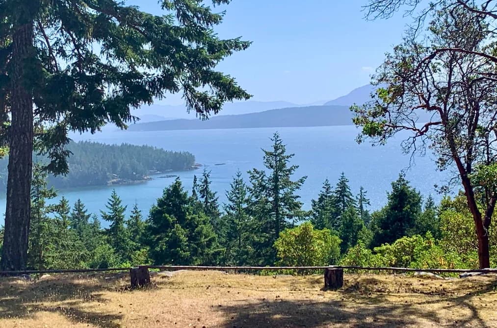 332 DEACON HILL ROAD, Mayne Island, BC — Residential for Sale - Main Photo