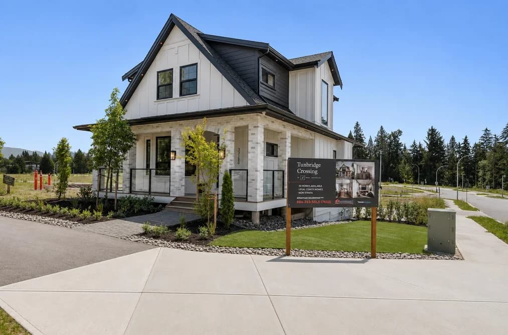 33203 PINCHBECK AVENUE, Mission, BC — Residential for Sale - Main Photo