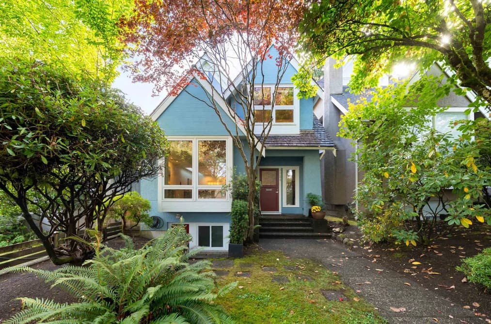 3328 W 30TH AVENUE, Vancouver, BC — Residential for Sale - Main Photo