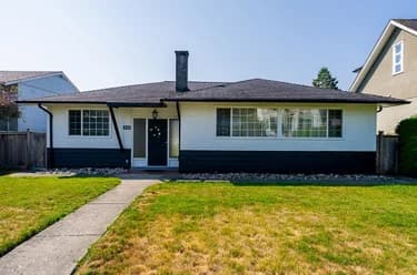 House for sale at 333 21 Street North Vancouver British Columbia - MLS: R3153805