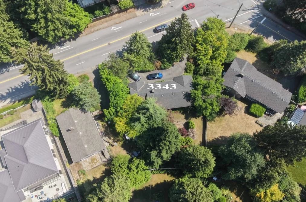 3343 HIGHLAND BOULEVARD, North Vancouver, BC — Residential for Sale - Photo 2