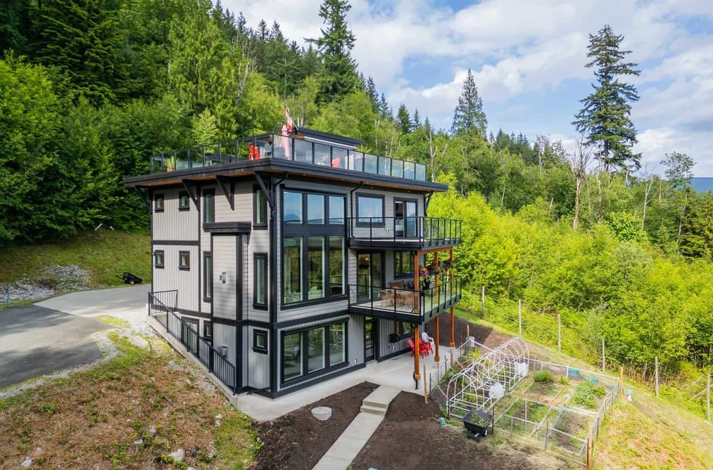 33449 RICHARDS AVENUE, Mission, BC — Residential for Sale - Photo 2
